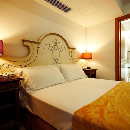 קאסארנו Vico Regio Hotel מראה חיצוני תמונה