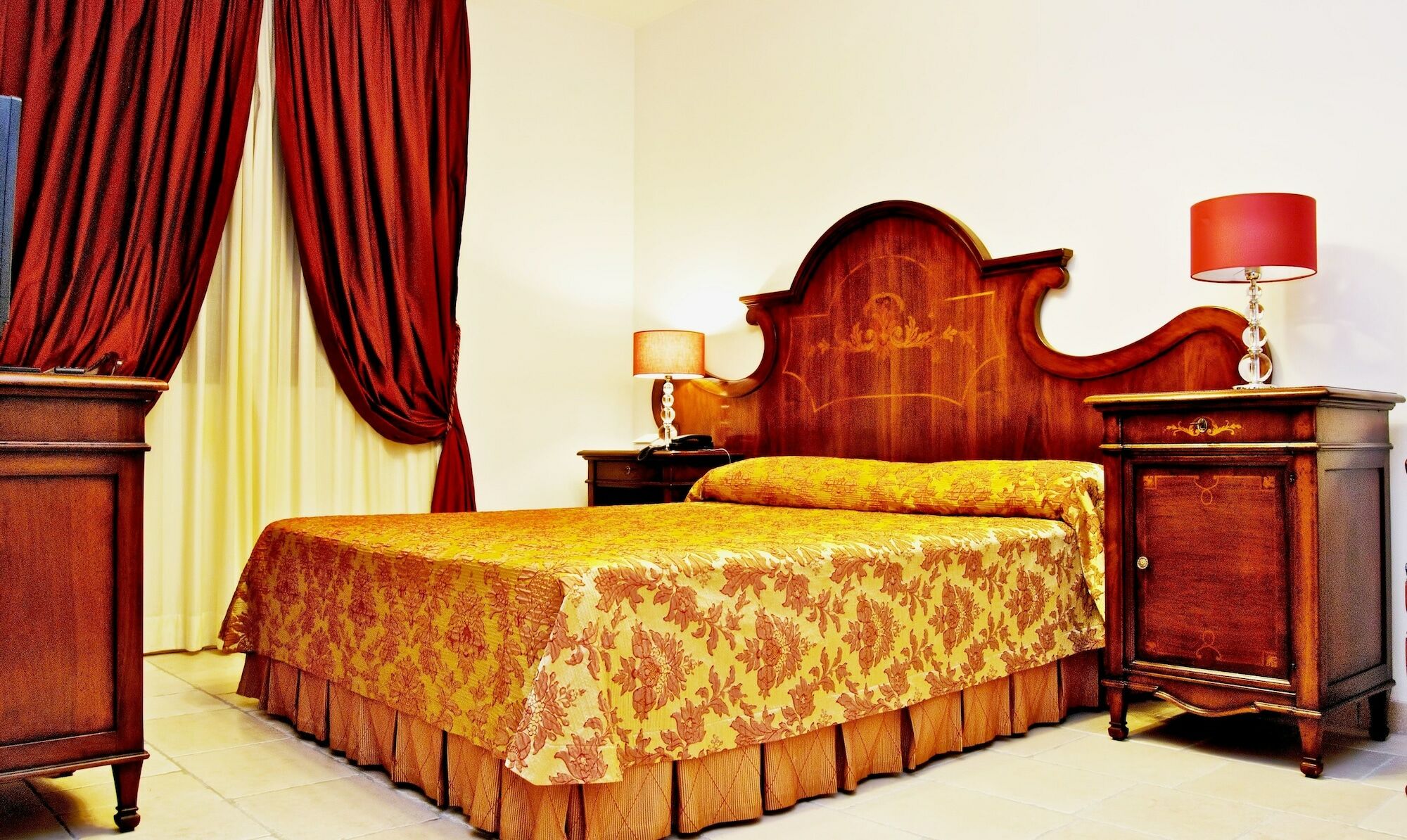 קאסארנו Vico Regio Hotel מראה חיצוני תמונה